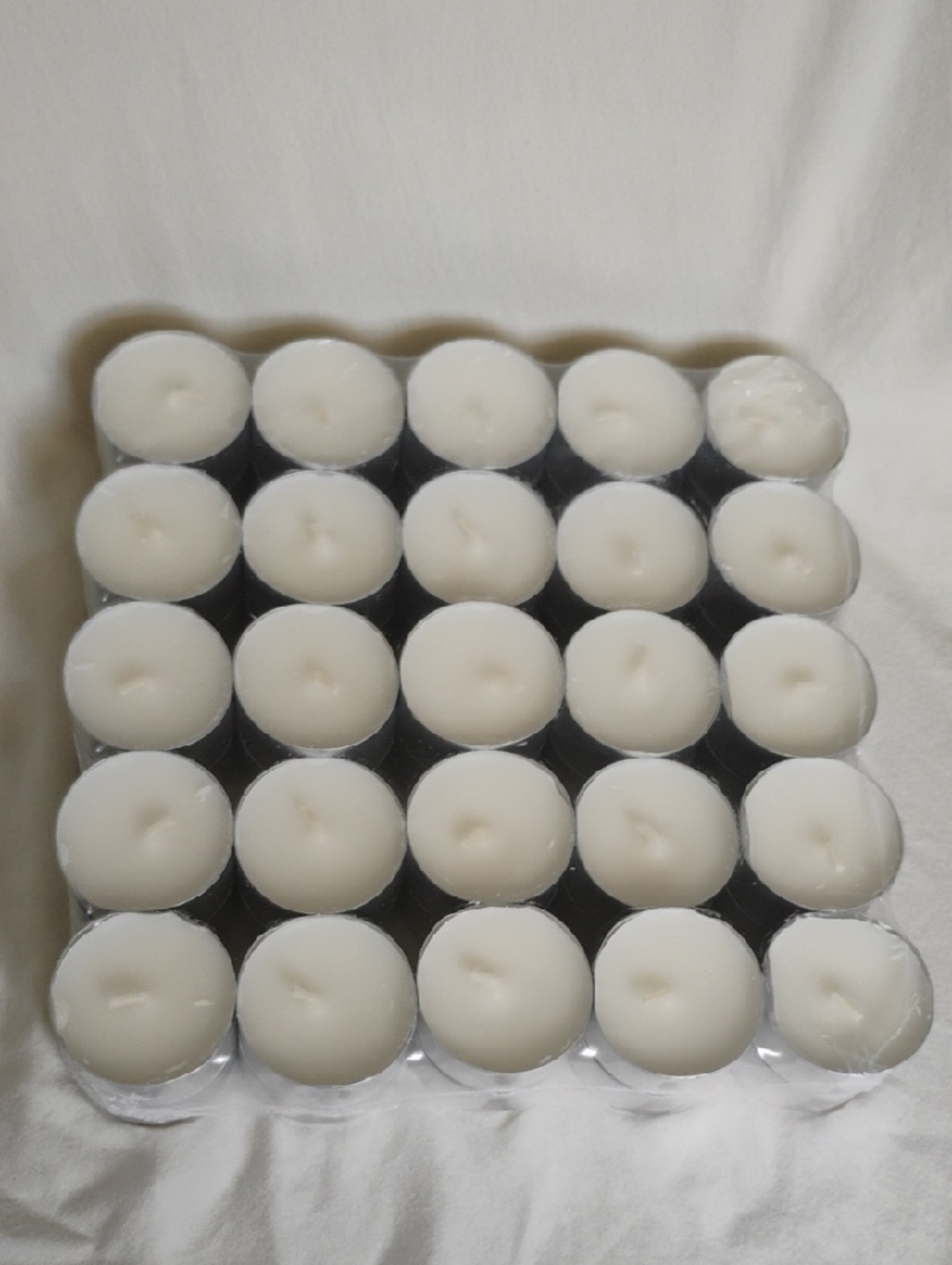 Set of White Unscented Tealight Candles 50 Pack